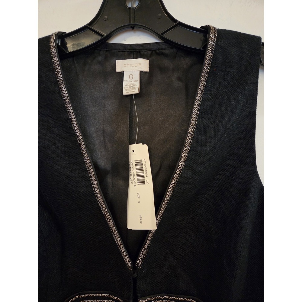 NWT Chico's women's vest-size 0
